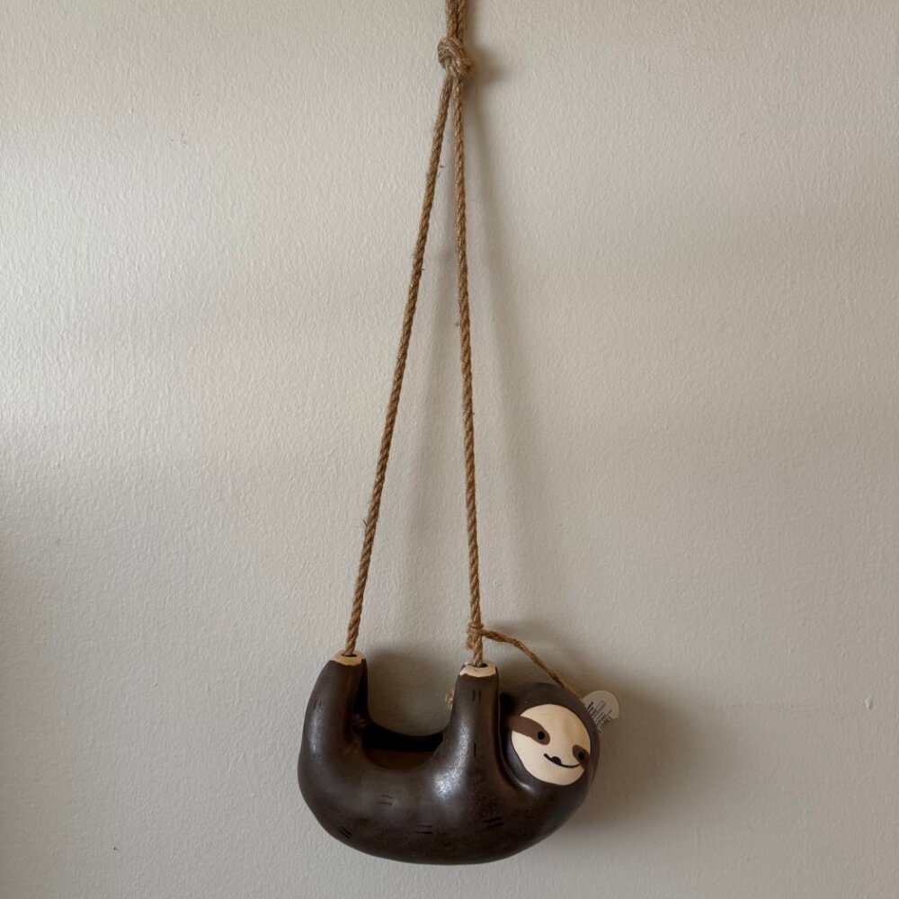 Ceramic Hanging Sloth Planter Pot with Jute Rope in Brown NWT - Picture 4 of 10